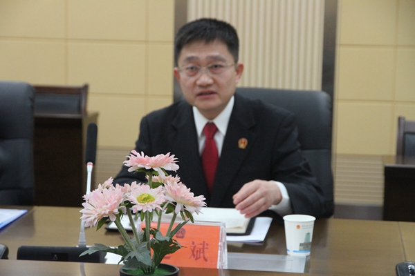 5.潜江法院院长赵斌.JPG