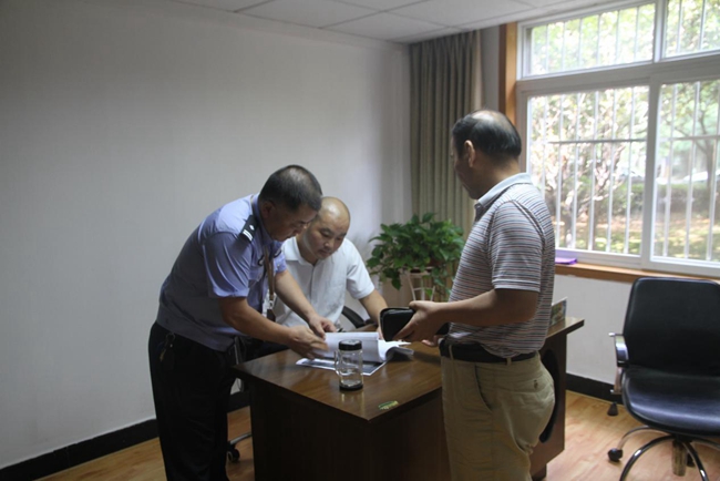 图2.执行法官记录房产情况.jpg 图2.执行法官记录房产情况.jpg