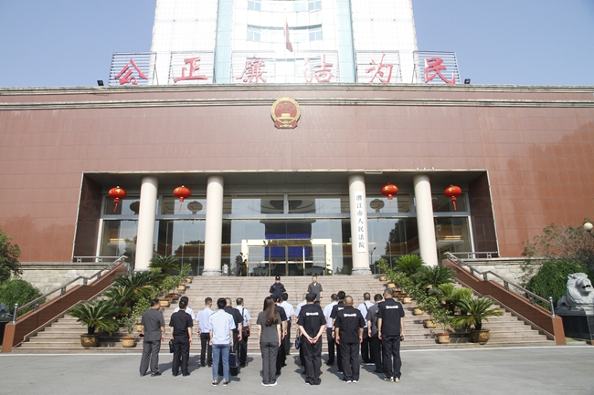 列队.JPG 列队.JPG
