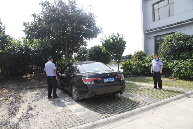 车辆.JPG 车辆.JPG